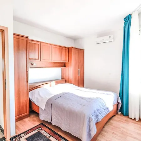 Charlie By Interhome Apartamento Bast